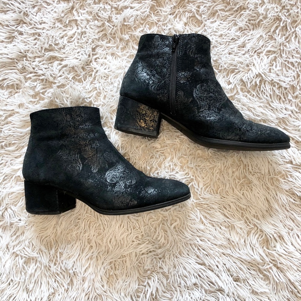 Shimmery Suede Vagabond Bootie